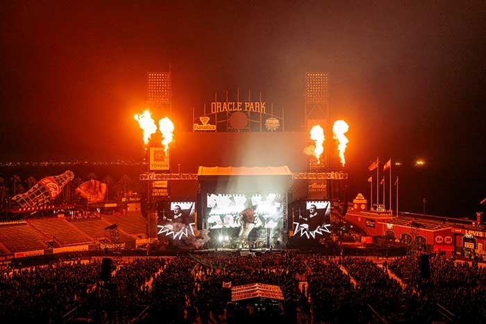photos: Courtesy of Green Day Tour Production
