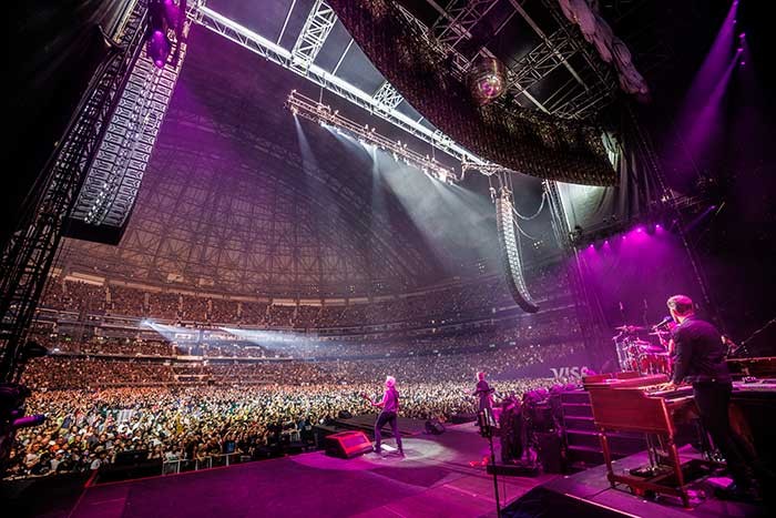 photos: Courtesy of Green Day Tour Production