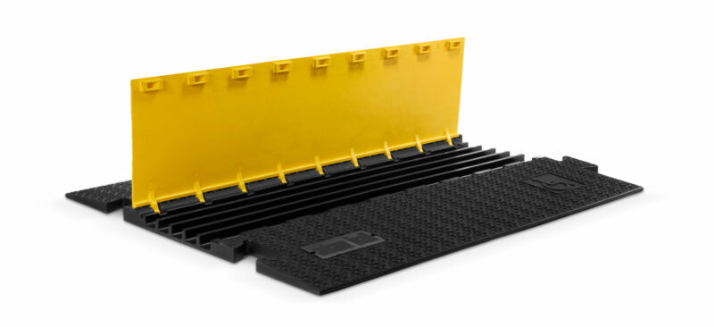 Defender Slim 5 Cable.
