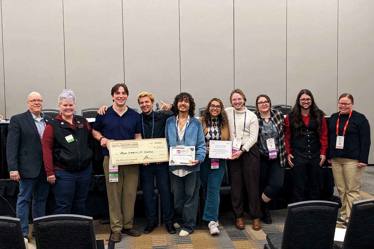 Mesa Community College, USITT Director’s Award. From Left to Right: Paul Sanow, ASTC President, Andrea Ball, USITT Education & Training Coordinator, Jeffrey Rudolph, Brian Wayne, Rodrigo Sandoval, Sarah Salmi, Theodore Felix Grant McEntire, Elizabeth Witte, Sedrikk Cramer, Kascey Haslanger, ASTC Mentor.