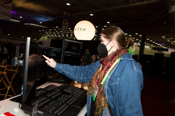 A person trying new technology on the Expo floor