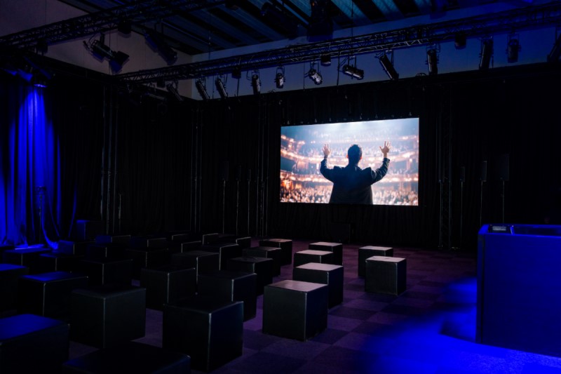 Renkus-Heinz presents at Infocomm