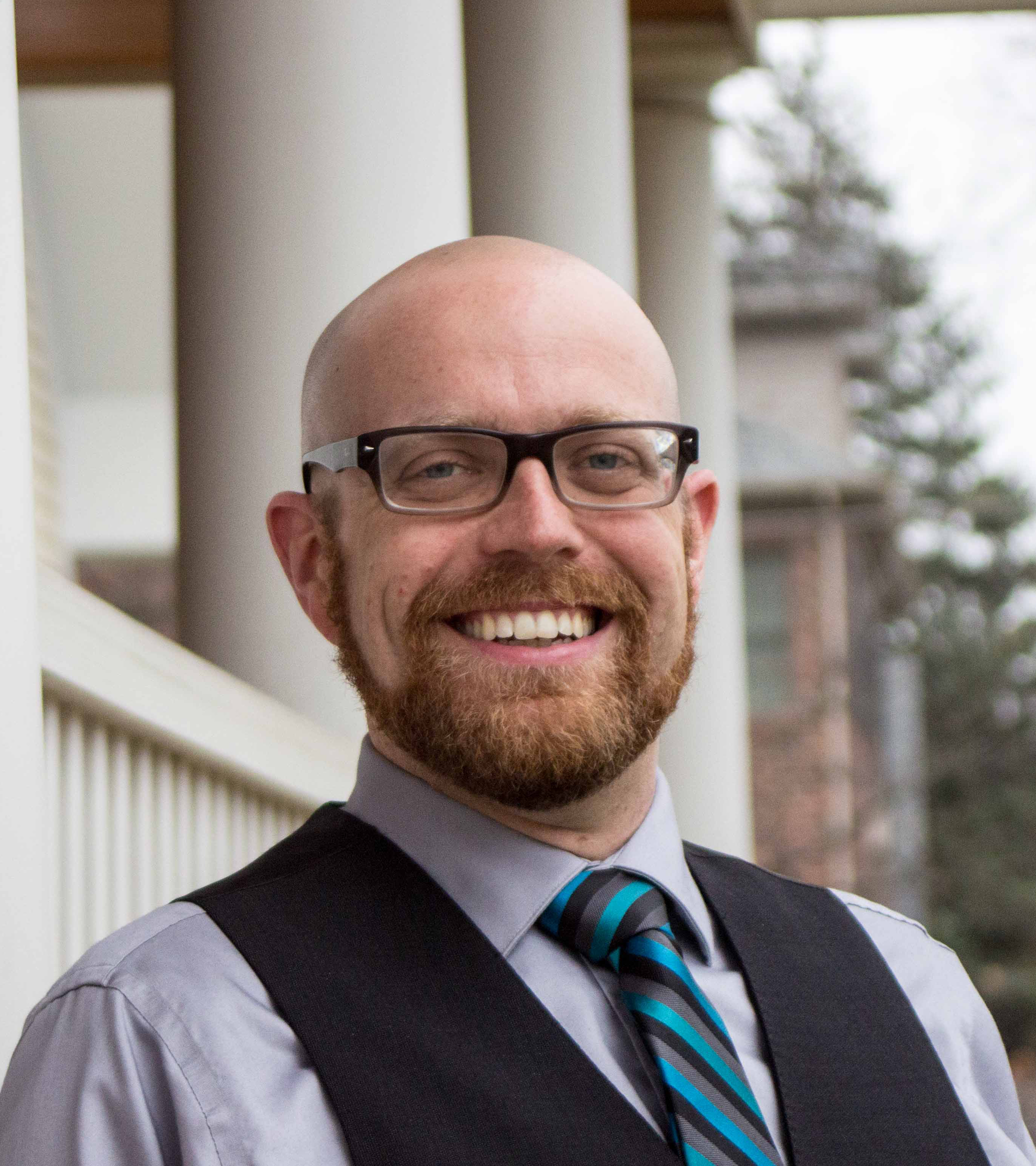 Shane Kelly headshot