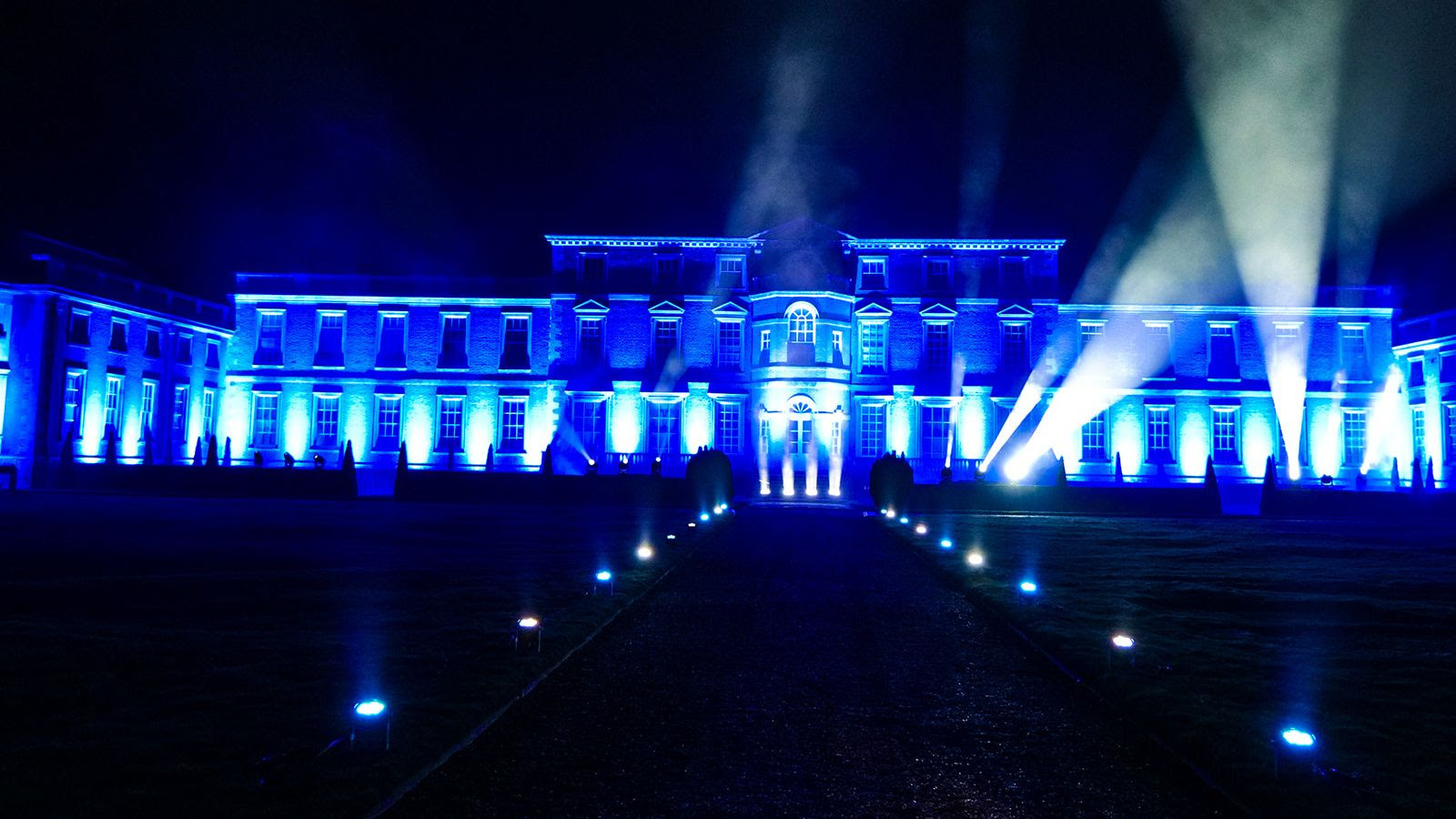 UK Christmas Light Trail GLP Lighting 