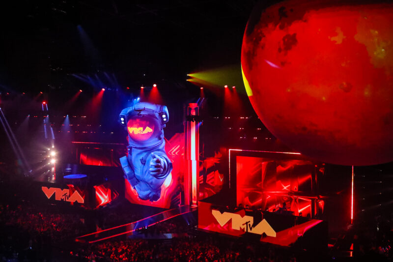 2024 VMA Performance Photo