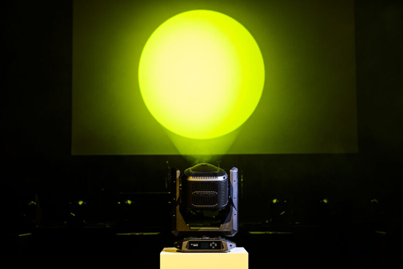 the ORON® H2 IP65 Hybrid Moving Head with Phosphor-Laser Engine