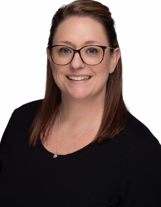 Cassie Nelson Headshot